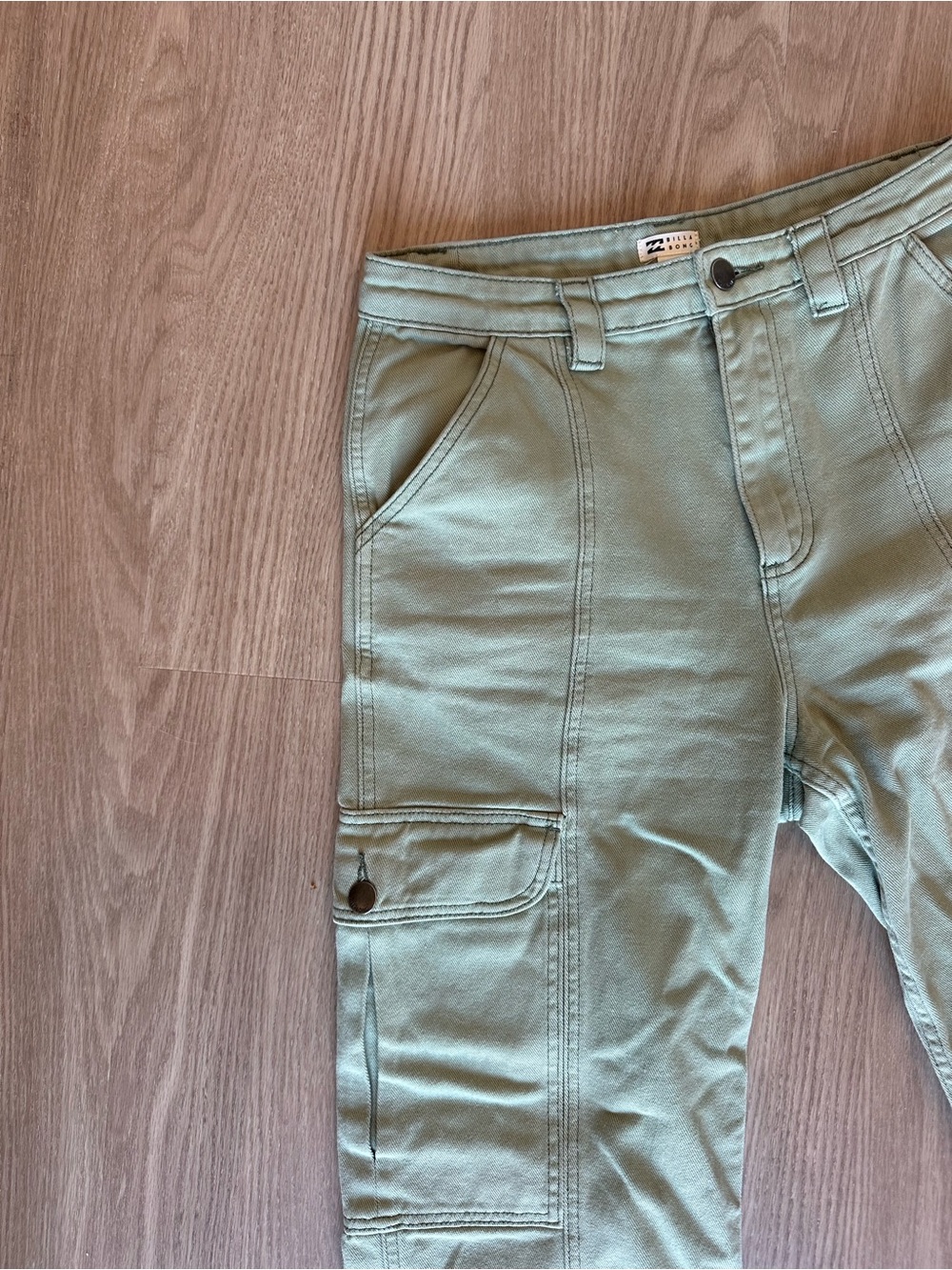 Billabong Olive Green Wide-Leg Cargo Jeans - Picture 3 of 6